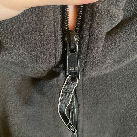 Men’s‎ 2xl black fleece Columbia vest zip up - Picture 2 of 7